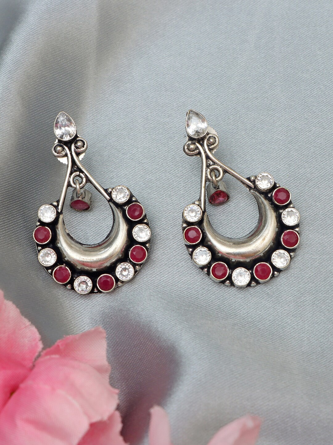 

Ozanoo Silver-Plated Crescent Shaped Chandbalis Earrings