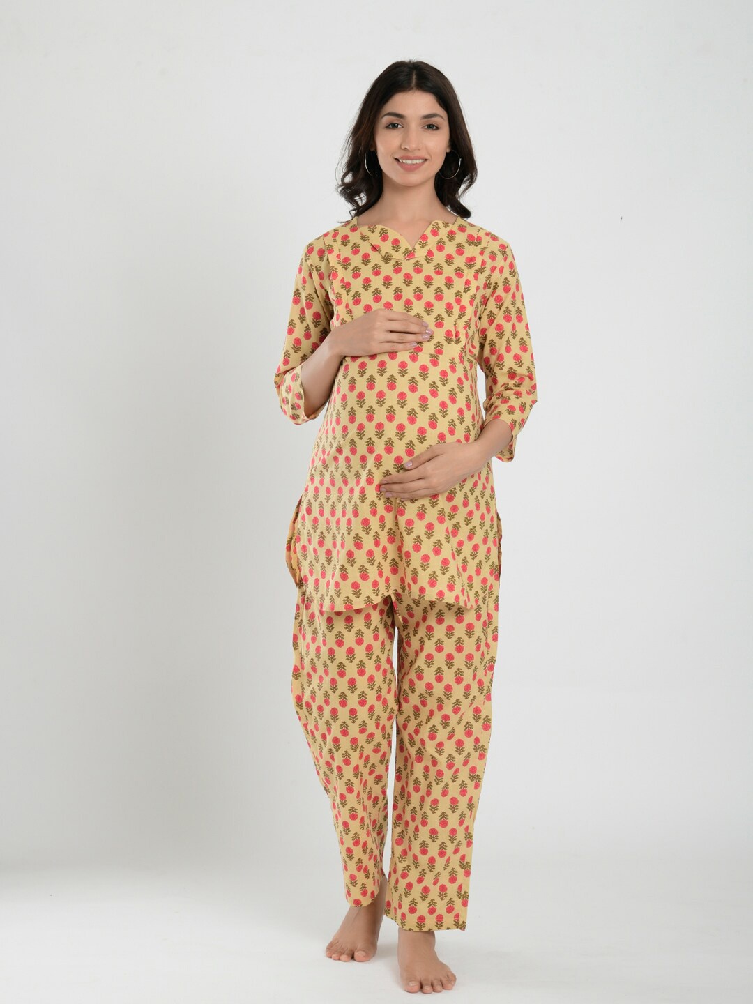 

CRAFIQA Maternity & Nursing Printed Pure Cotton Night suit, Cream