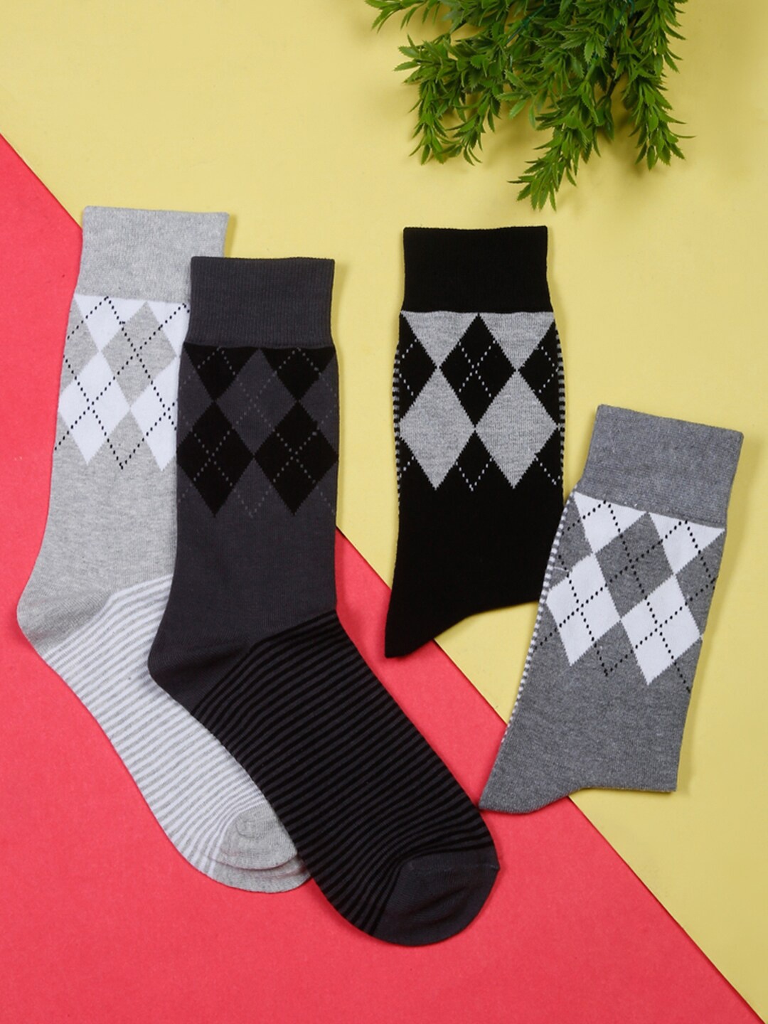 LOUIS STITCH Men Pack Of 4 Assorted Calf-Length Socks, Black