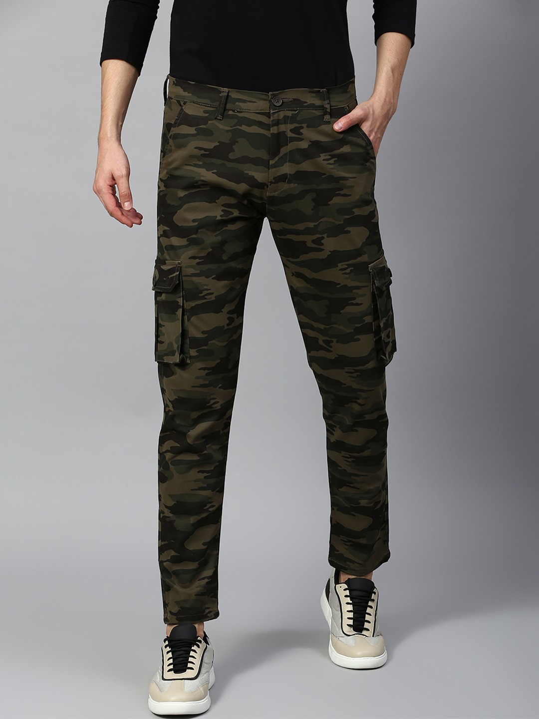 

Dennis Lingo Men Cotton Camouflage Printed Tapered Fit Cargos Trousers, Olive
