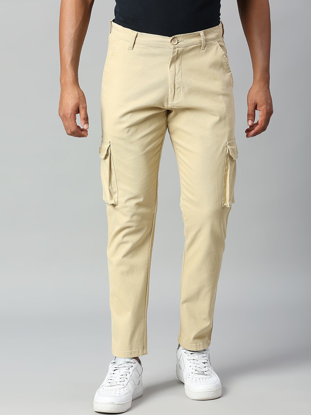 

Dennis Lingo Men Cotton Tapered Fit Cargos Trousers, Khaki