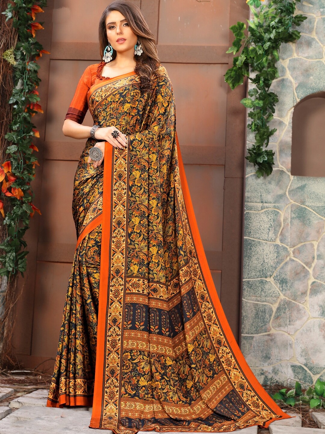 

Kasak Floral Printed Pure Crepe Saree, Yellow