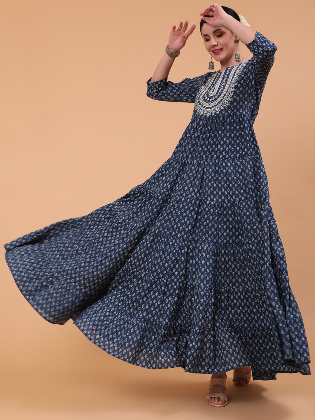

GULMOHAR JAIPUR Women Ethnic Motifs Thread Work Anarkali Kurta, Blue