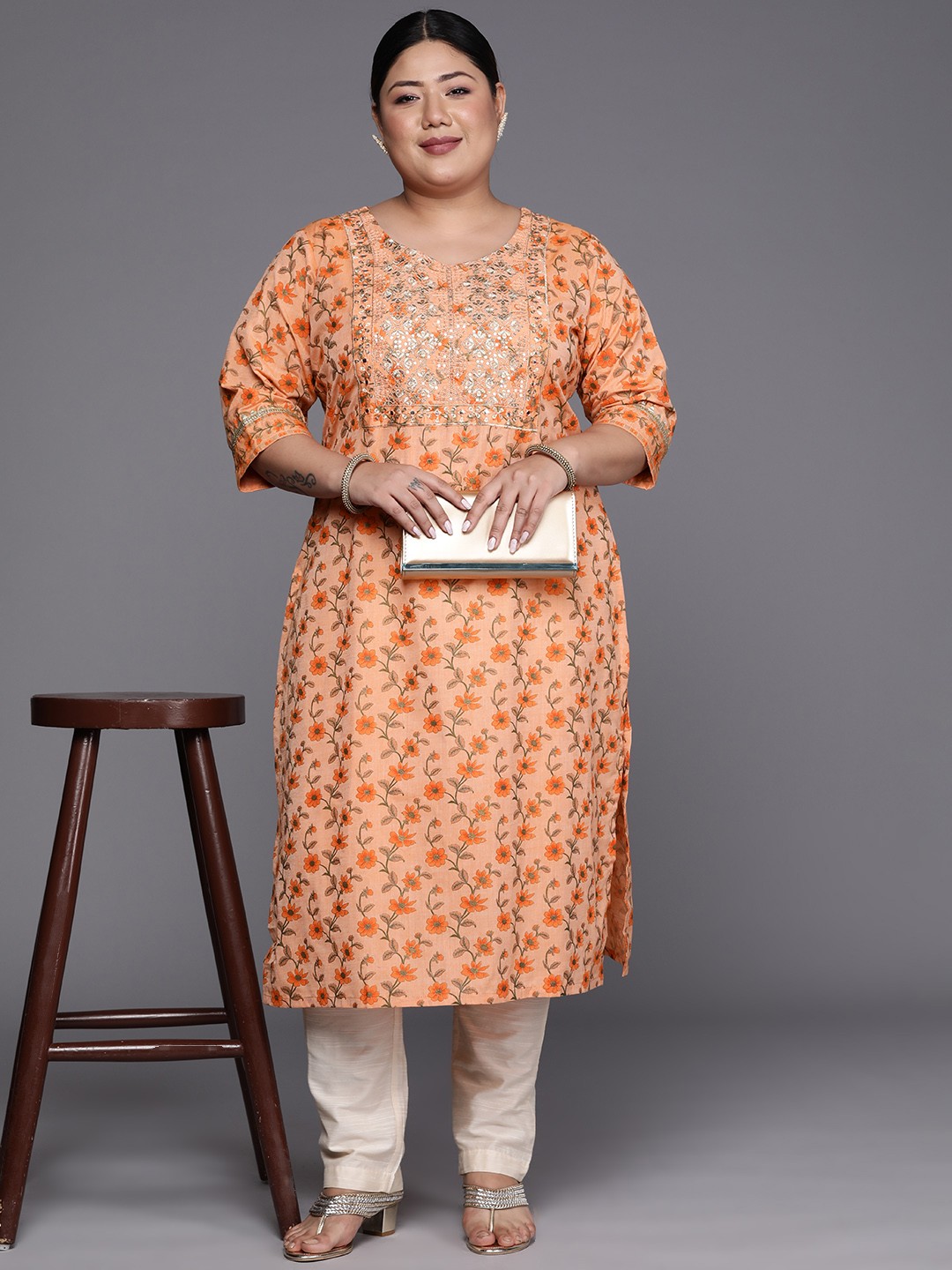

EXTRA LOVE BY LIBAS Women Plus Size Floral Embroidered Kurta, Orange