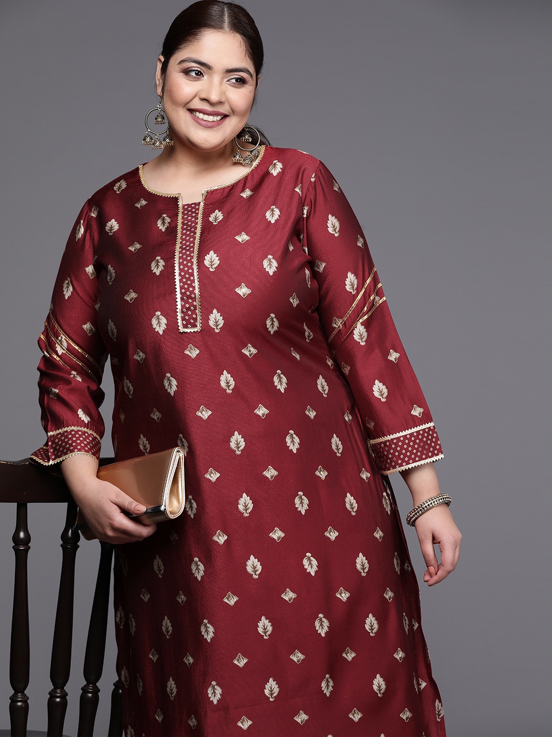 

EXTRA LOVE BY LIBAS Women Plus Size Ethnic Motifs Printed Gotta Patti Kurta, Maroon