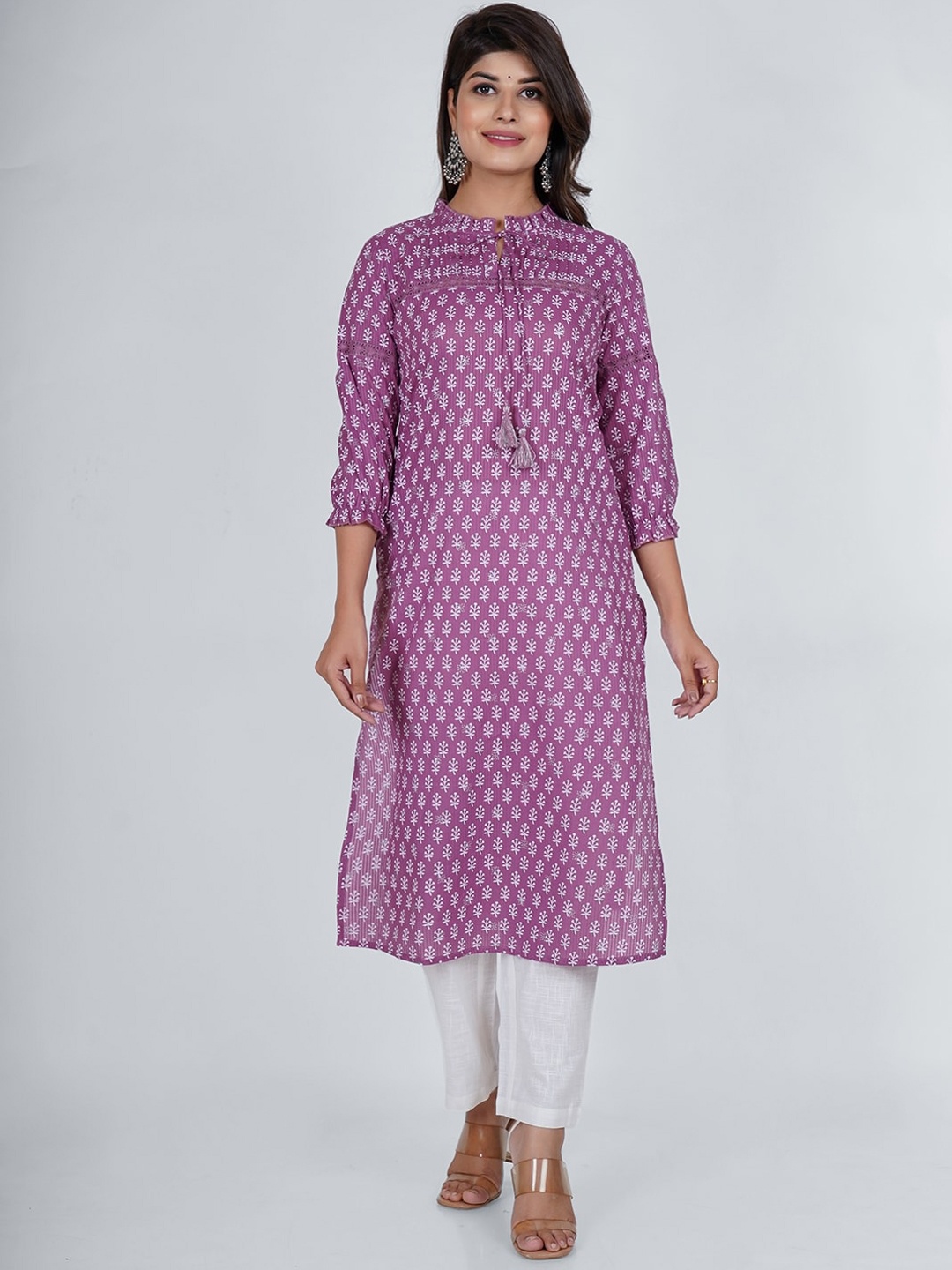 

DIVA WALK Floral Printed Cotton Kurta, Purple