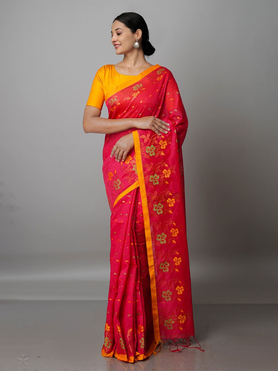 

Unnati Silks Floral Silk Cotton Jamdani Saree, Red