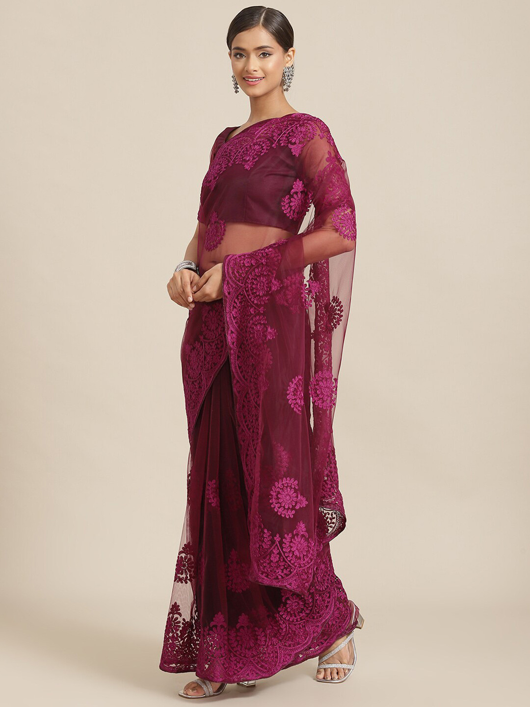 

GAJARAI Floral Embroidered Net Saree, Magenta