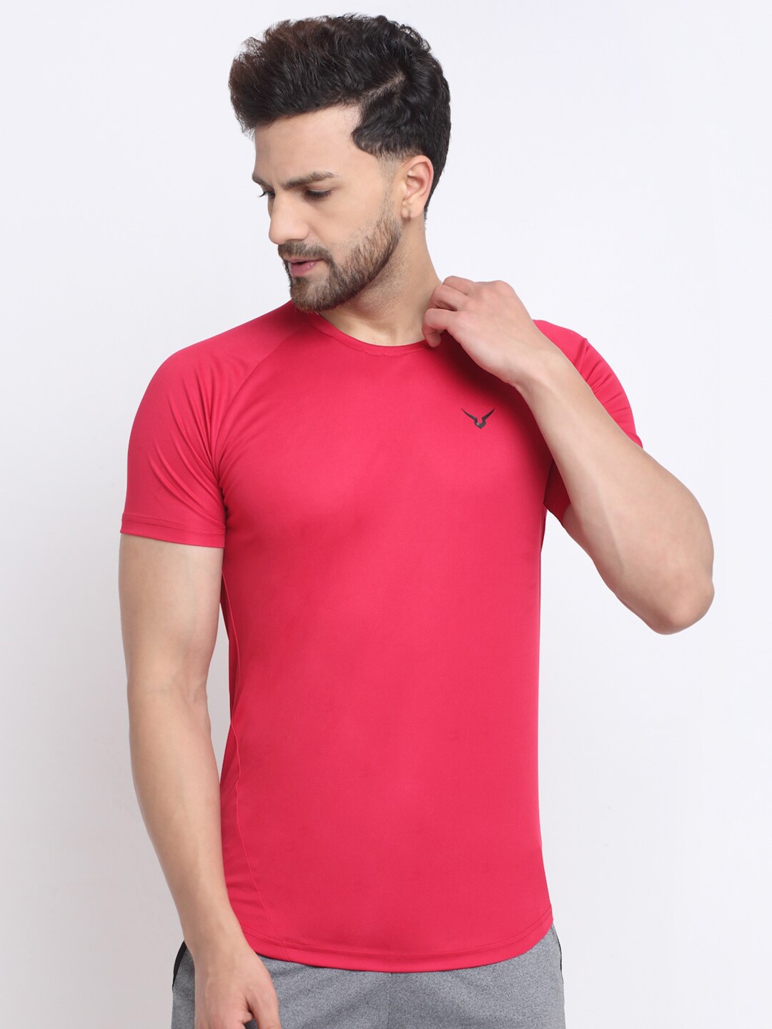 

Invincible Men Round Neck Tee, Red