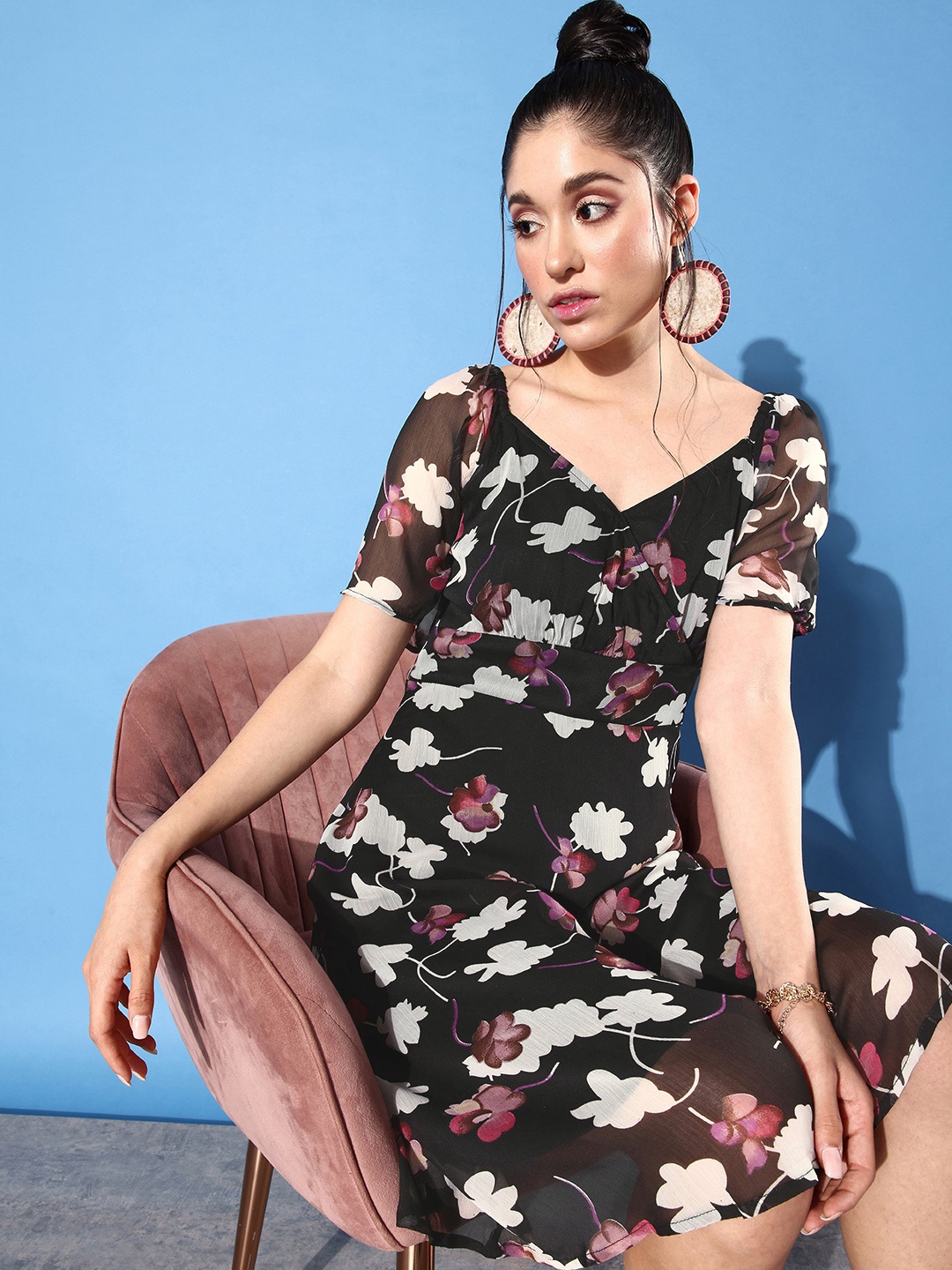 

DressBerry Bold Black Floral Print Puff Sleeve Neck it is ! Wrap Dress