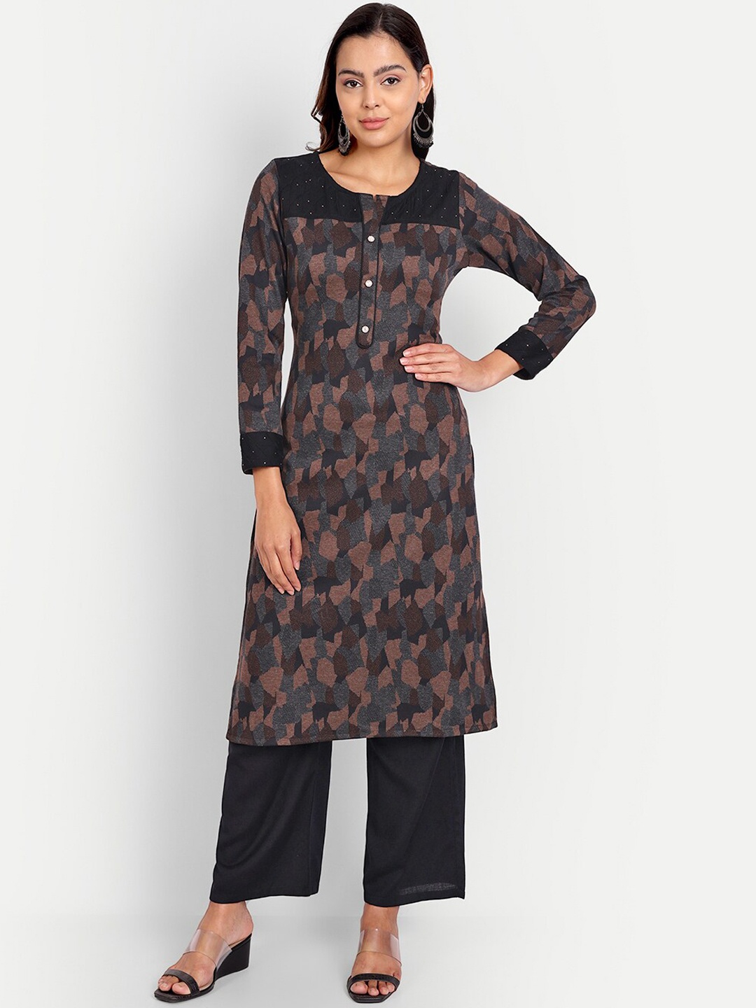 

HK colours of fashion Women Black Printed Kurta with Palazzos