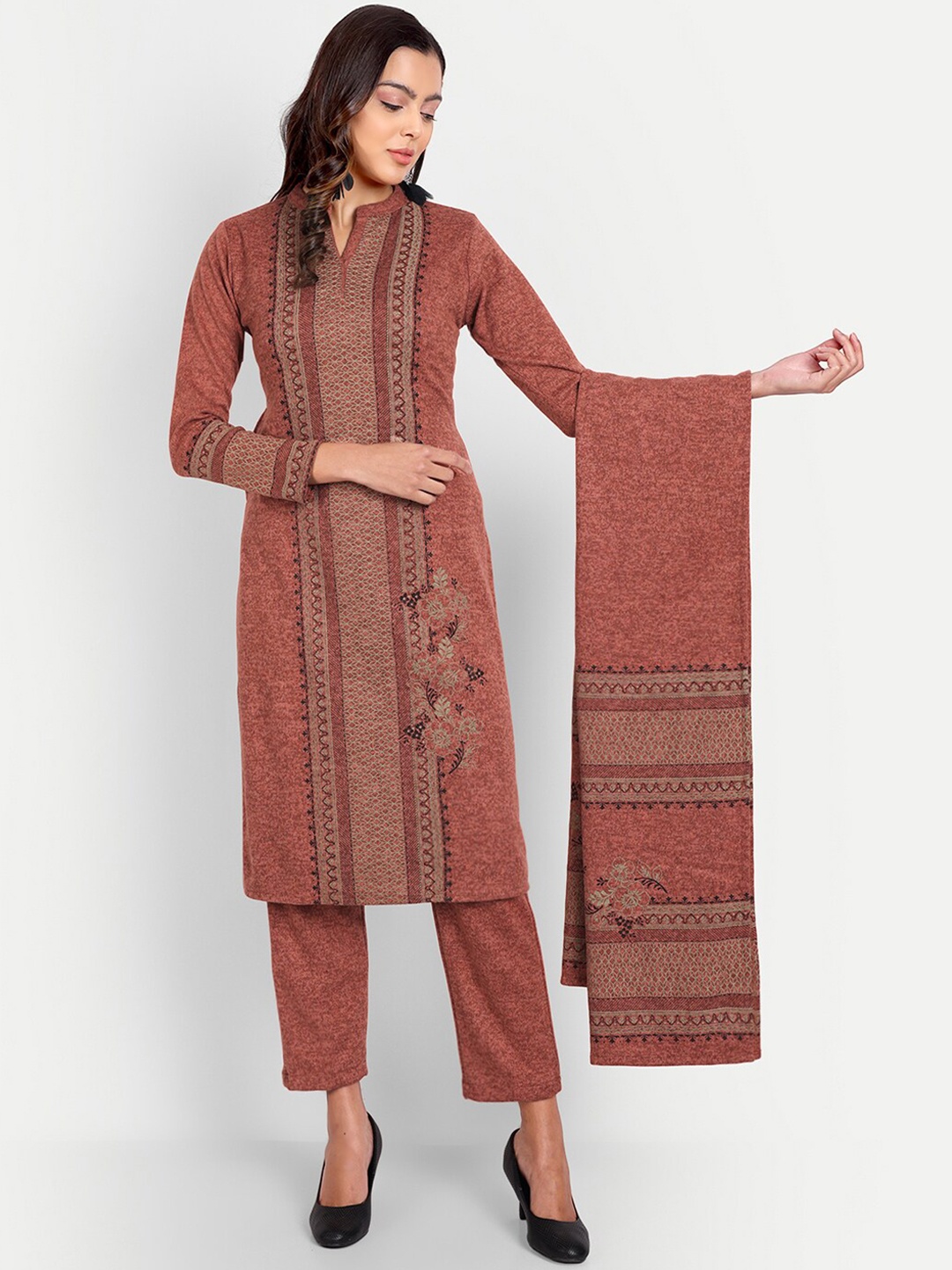 

HK colours of fashion Women Ethnic Motifs Kurta with Trousers & Dupatta, Rust