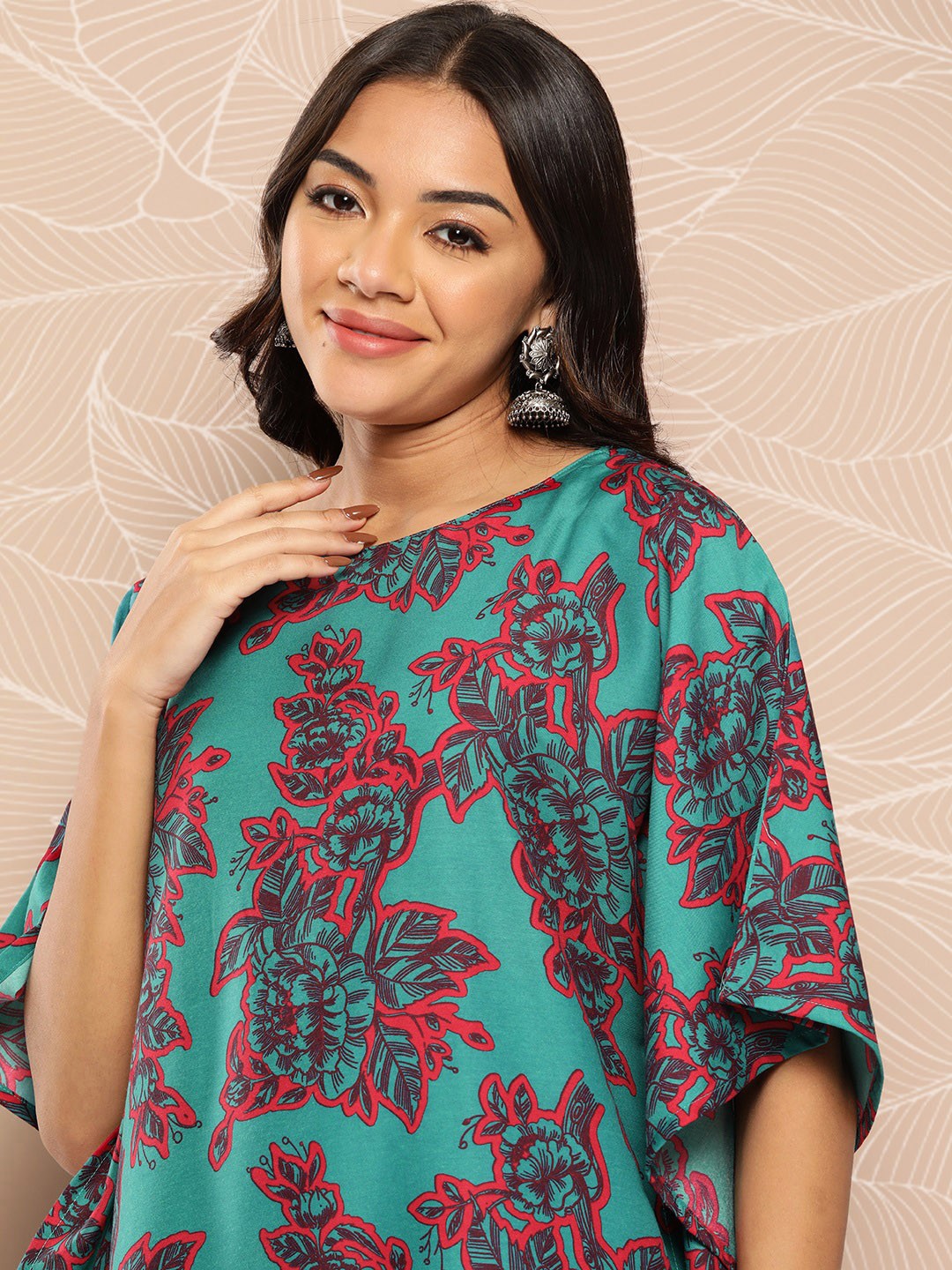 

Sangria Women Ethnic Motifs Printed Kaftan Kurta with Trousers, Teal