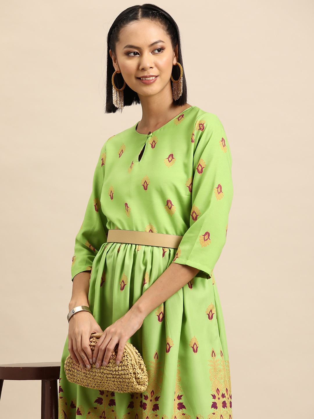 

Sangria Keyhole Neck Flared Hem Pleated Detail A-Line Printed Ethnic Dress, Green