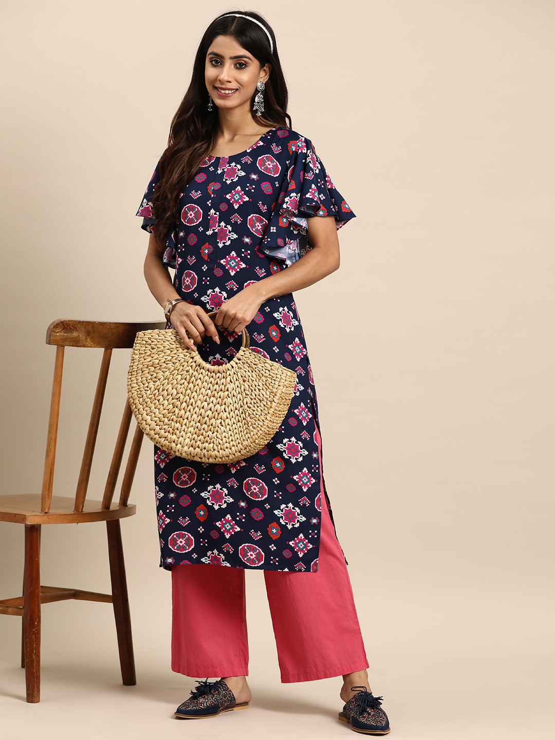 

Sangria Women Ethnic Motifs Printed Kurta, Navy blue