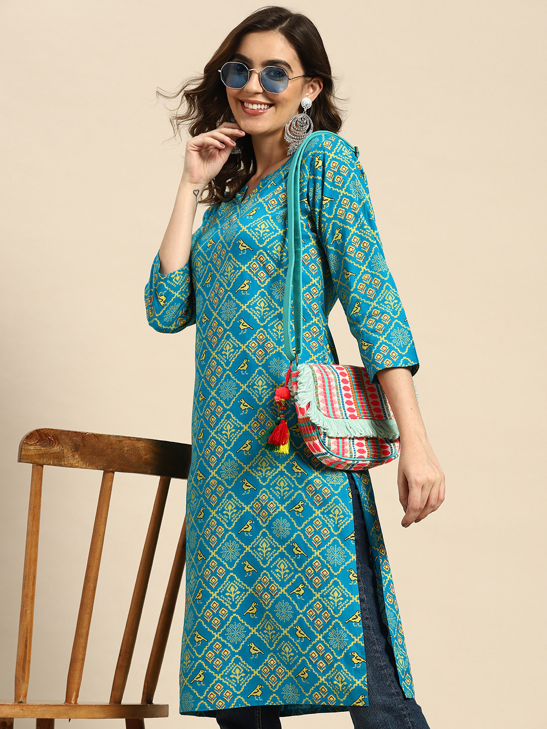 

Sangria Women Blue & Yellow Ethnic Motifs Printed Kurta