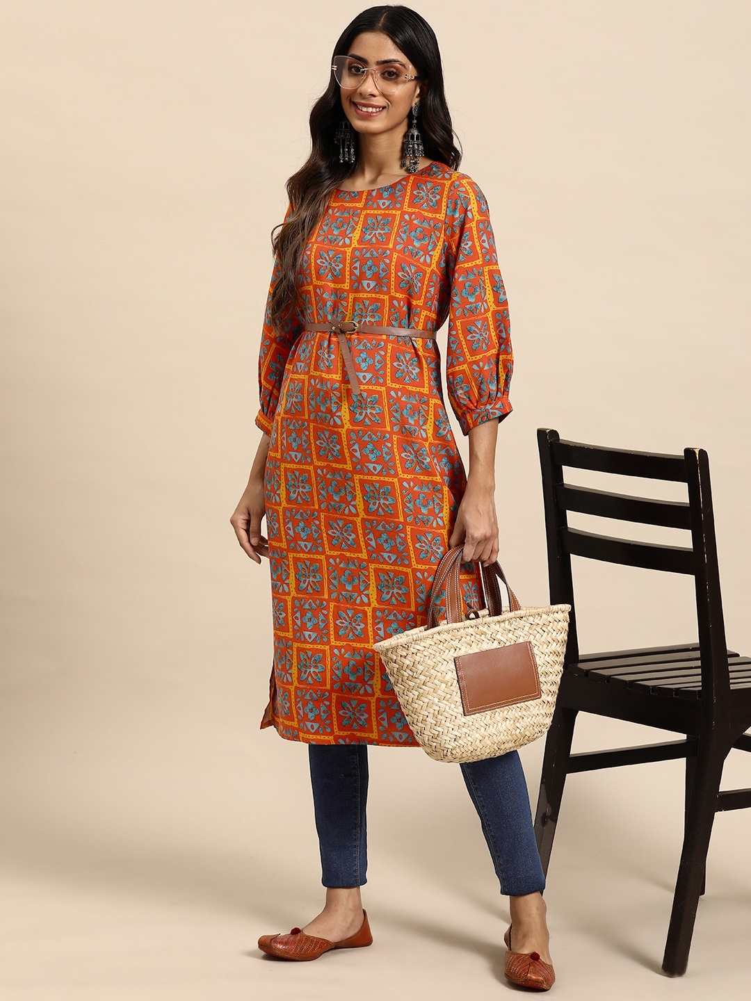 

Sangria Women Ethnic Motifs Printed Puff Sleeves Straight Kurta, Rust