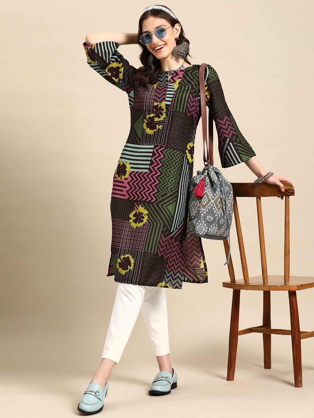 

Sangria Printed Bell Sleeves Kurta, Brown