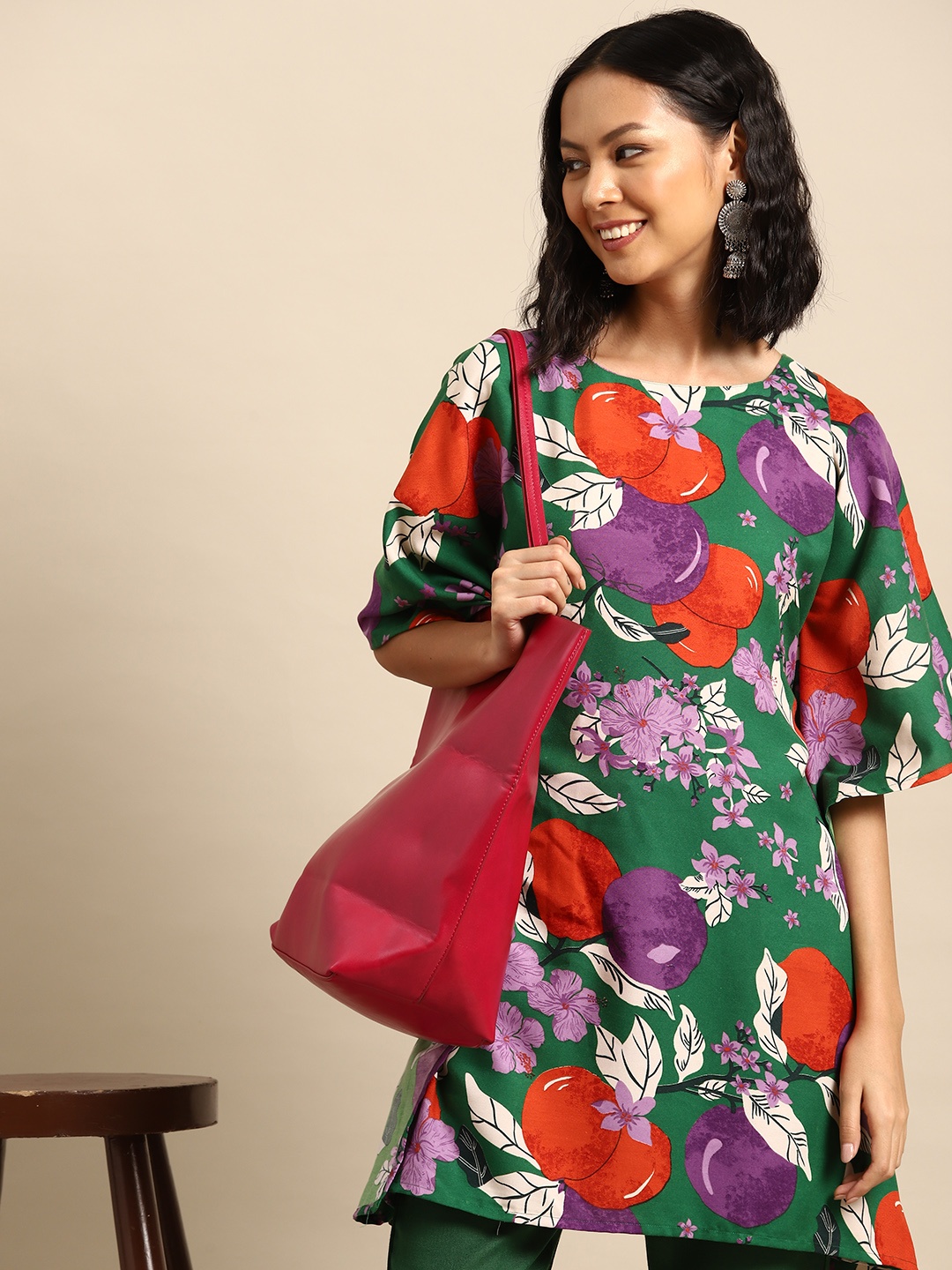 

Sangria Floral Print Kaftan Kurta with Trousers, Green