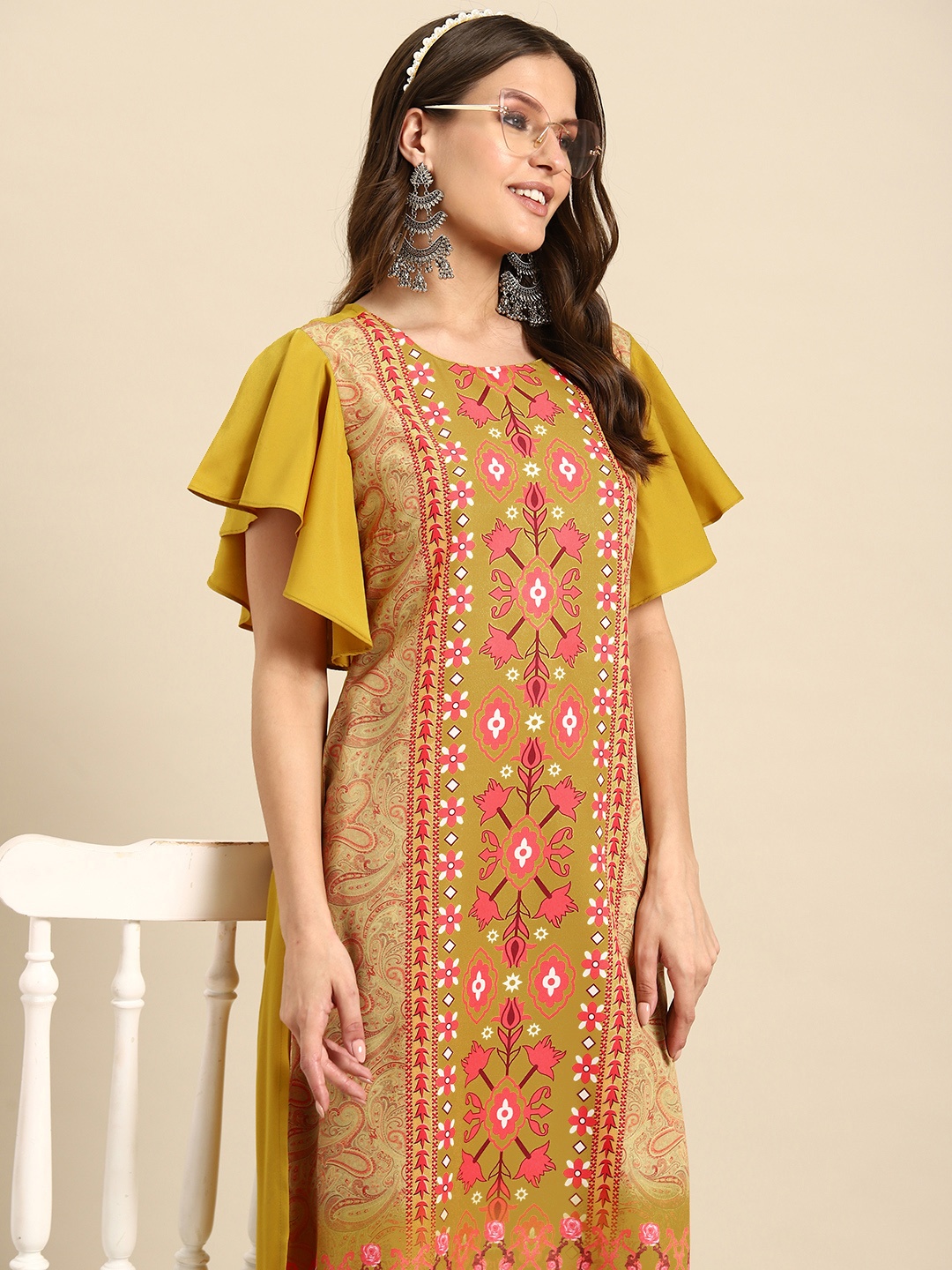 

Sangria Printed Regular Kurta with Palazzos, Mustard