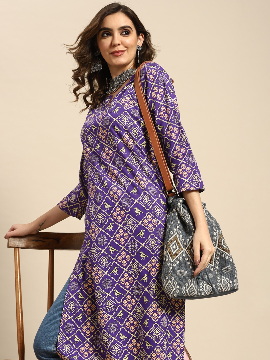 

Sangria Women Purple & Beige Ethnic Motifs Printed Kurta