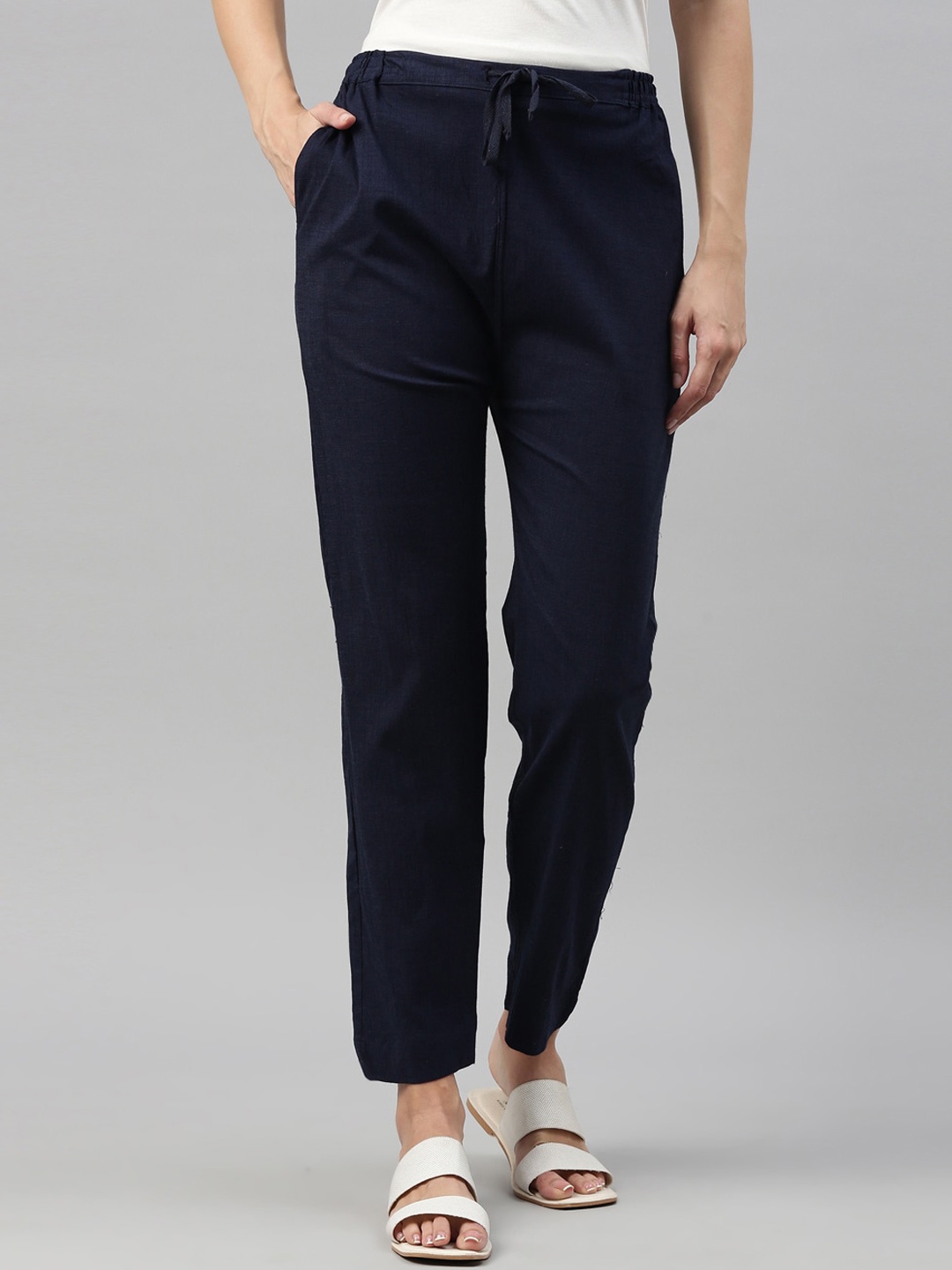 

Kryptic Women Regular Fit Trousers, Navy blue