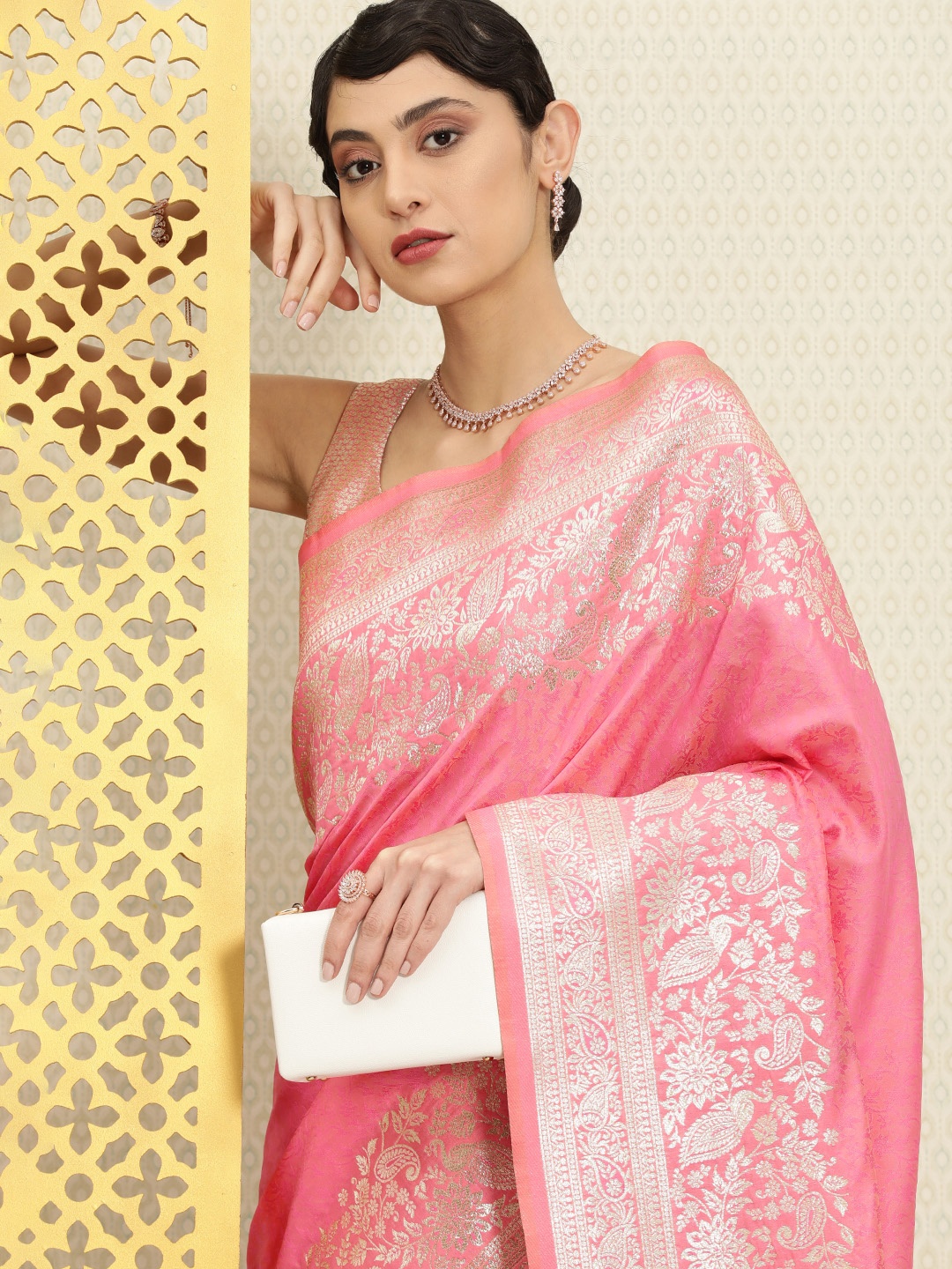 

House of Pataudi Pink Ethnic Motifs Zari Silk Blend Saree