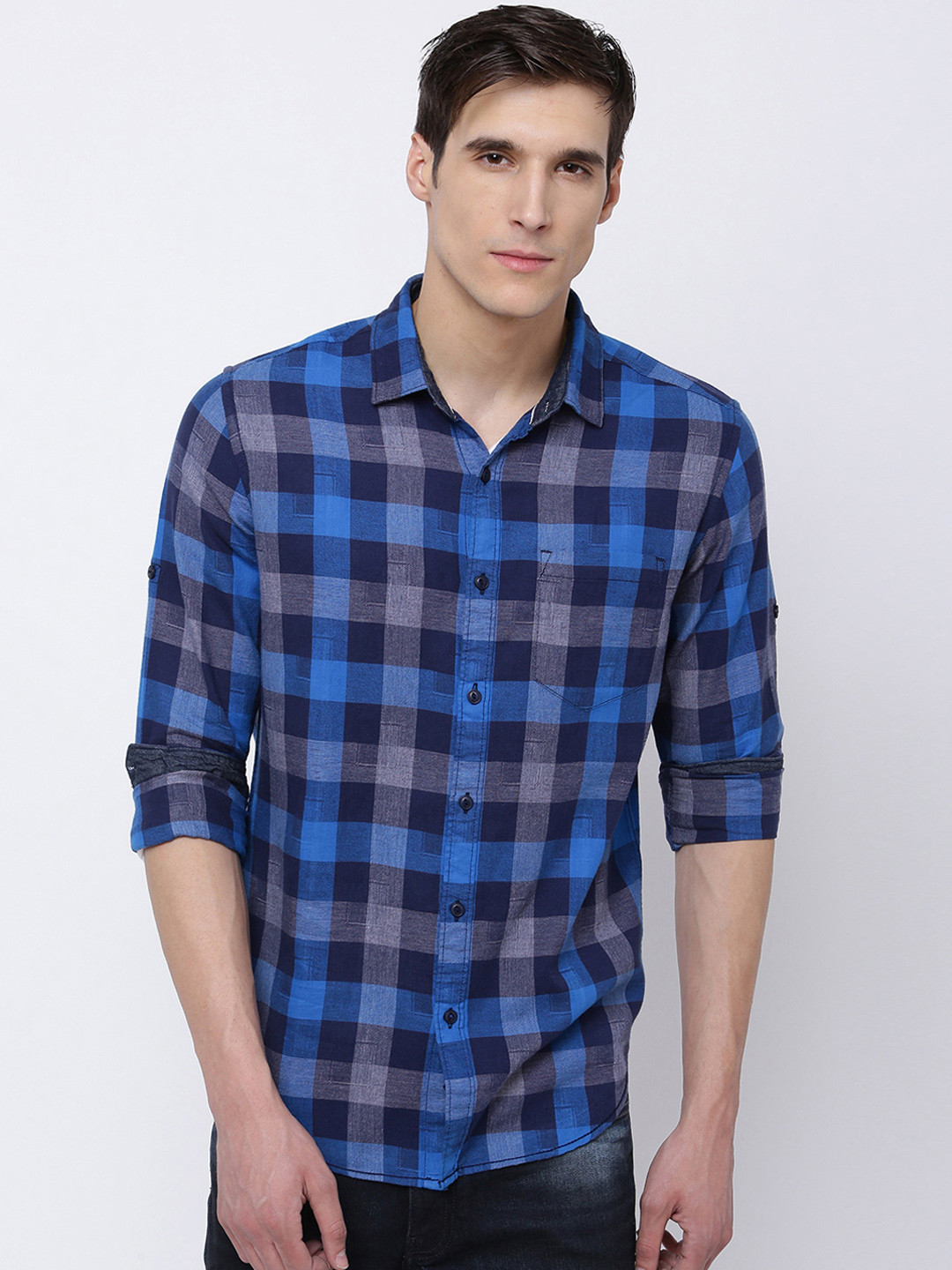 

LOCOMOTIVE Men Blue & Grey Slim Fit Checked Casual Shirt