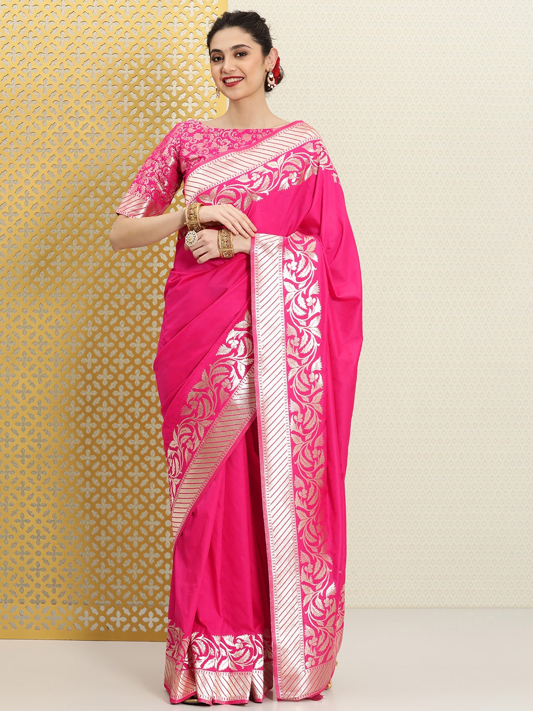 

House of Pataudi Woven Design Floral Zari Silk Blend Saree, Pink