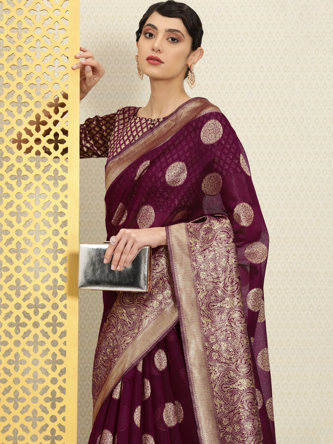 

House of Pataudi Ethnic Motifs Zari Saree, Maroon