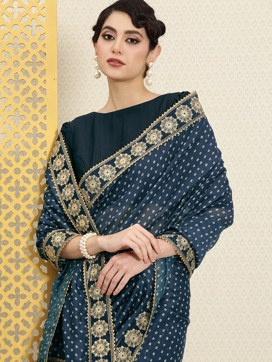 

House of Pataudi Embroidered Gotta Patti Bandhani Saree, Navy blue