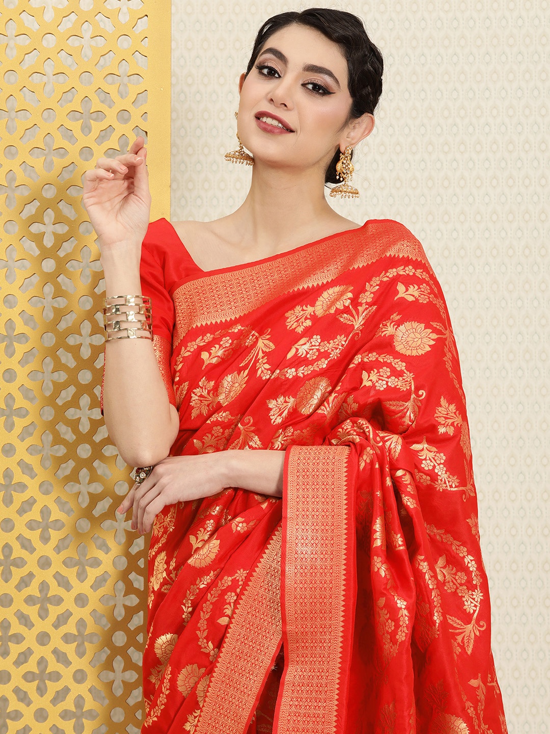 

House of Pataudi Floral Zari Pure Silk Banarasi Saree, Red