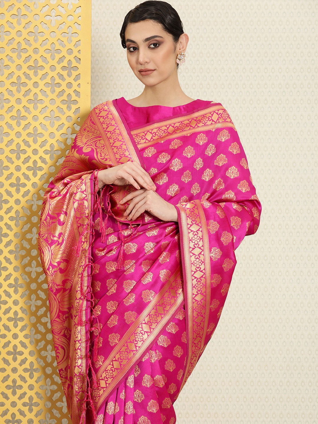 

House of Pataudi Woven Design Ethnic Motifs Zari Silk Blend Saree, Red