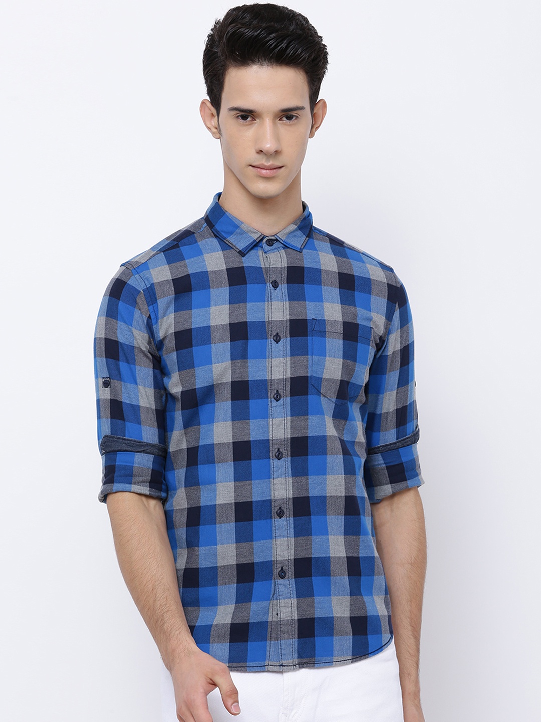 

LOCOMOTIVE Men Blue & Grey Slim Fit Checked Casual Shirt