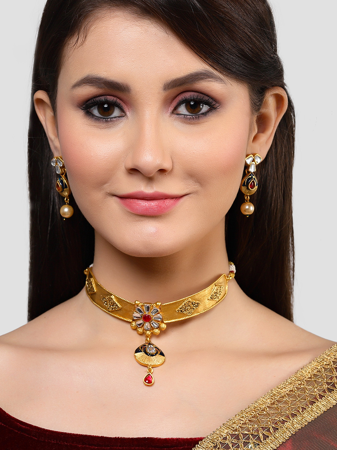 

KARATCART Gold-Plated Kundan-Studded Beaded Jewellery Set