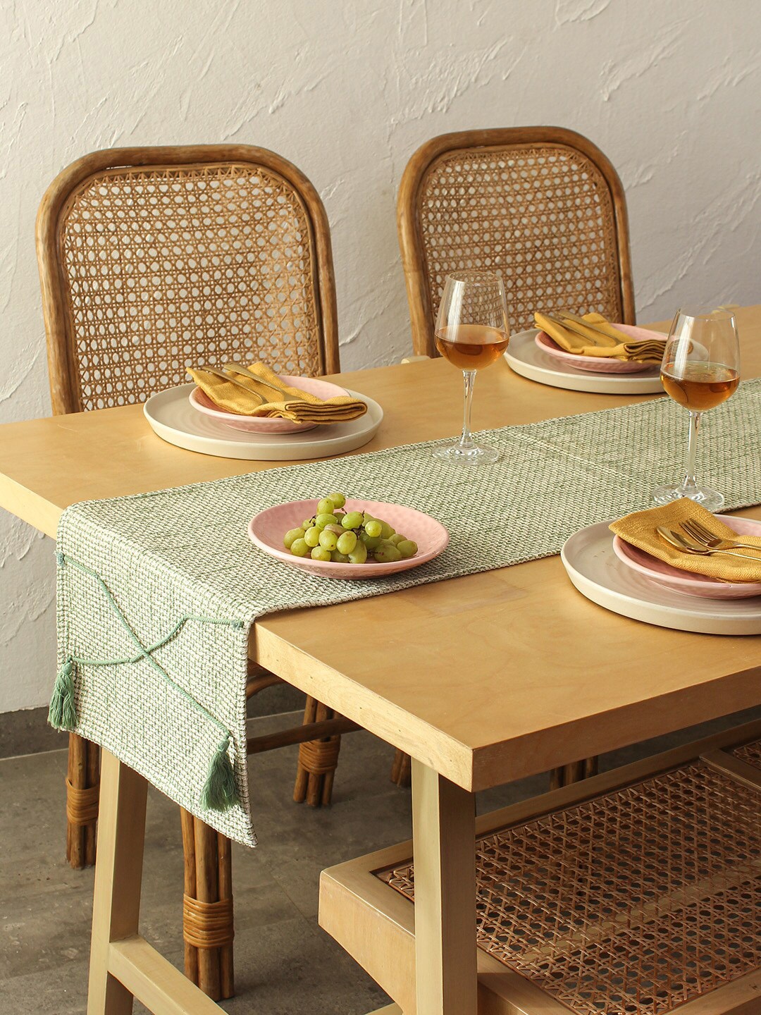 

House This Latika Green Textured Pure Cotton Table Runner
