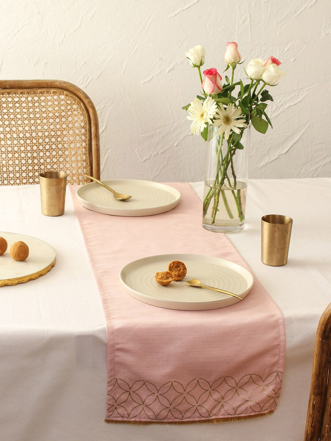 

House This Gumbaj Pink Printed Rectangular Table Runner