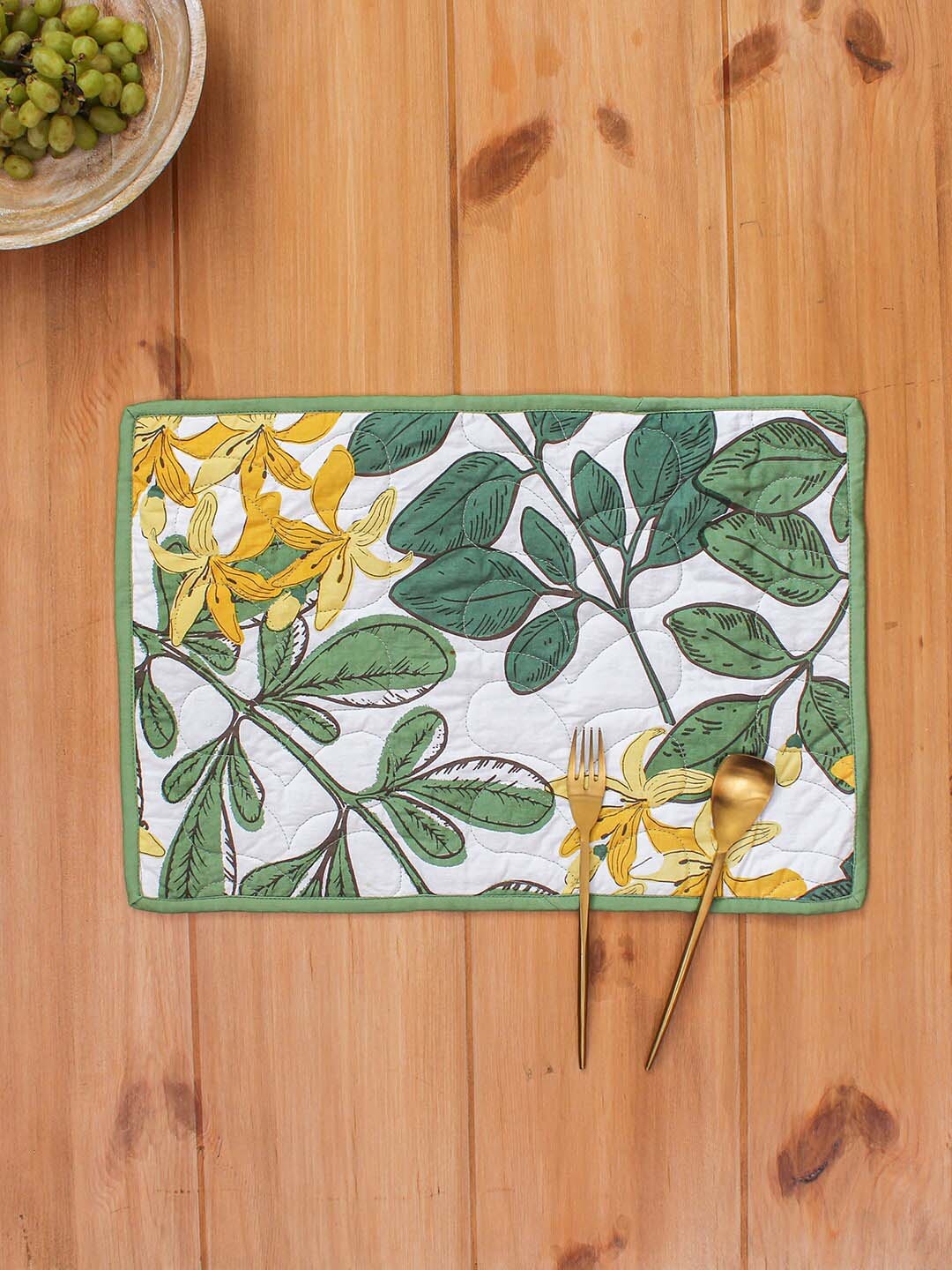 

House This Senjana White & Green Printed and Quilted Pure Cotton Table Placemat