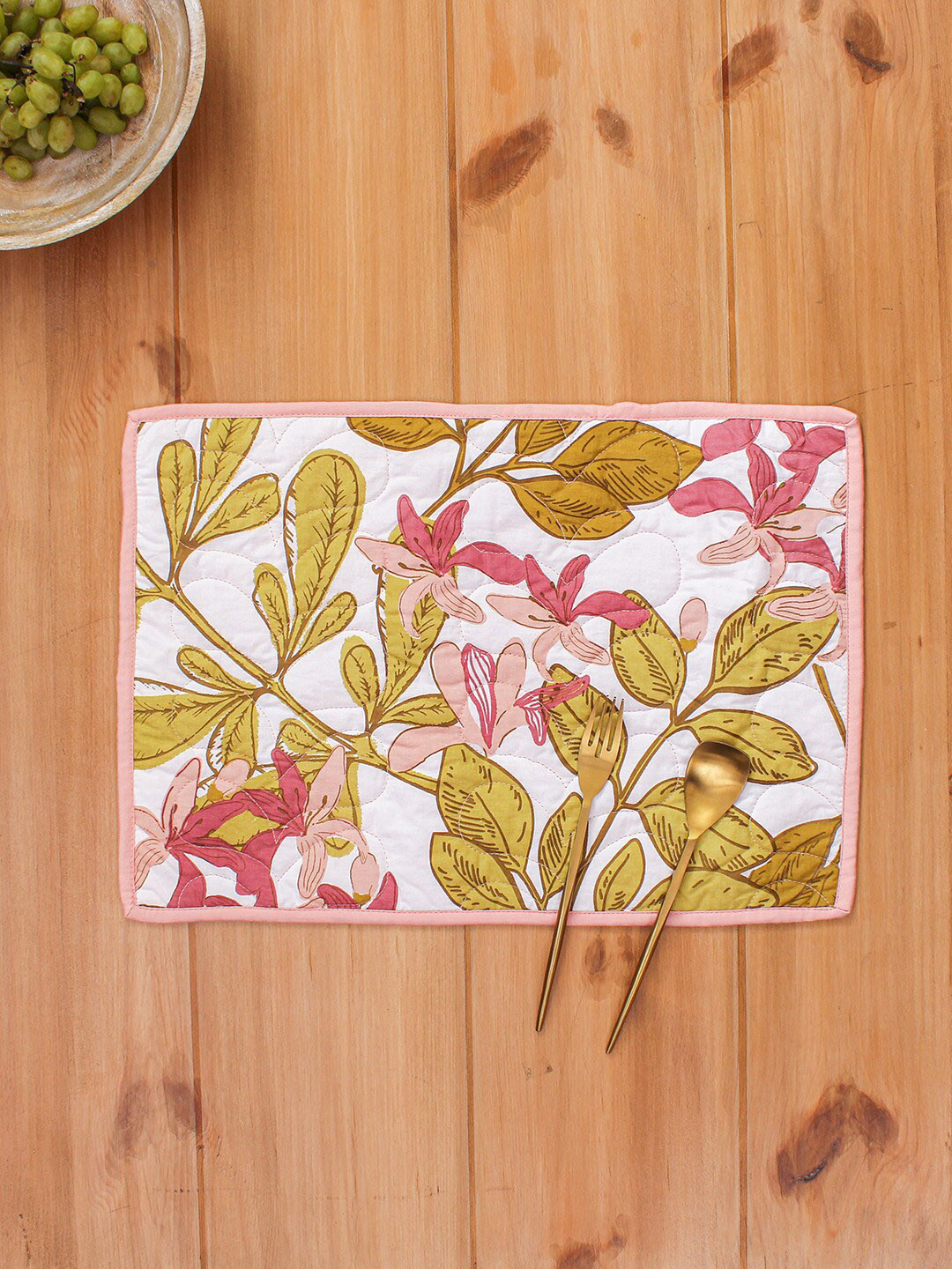 

House This Senjana Pink & White Floral Printed Pure Cotton Table Placemat
