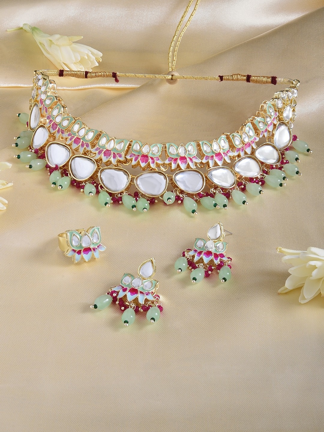 

Zaveri Pearls Gold-Plated Kundan-Studded & Pearl Beaded Jewellery Set, Sea green