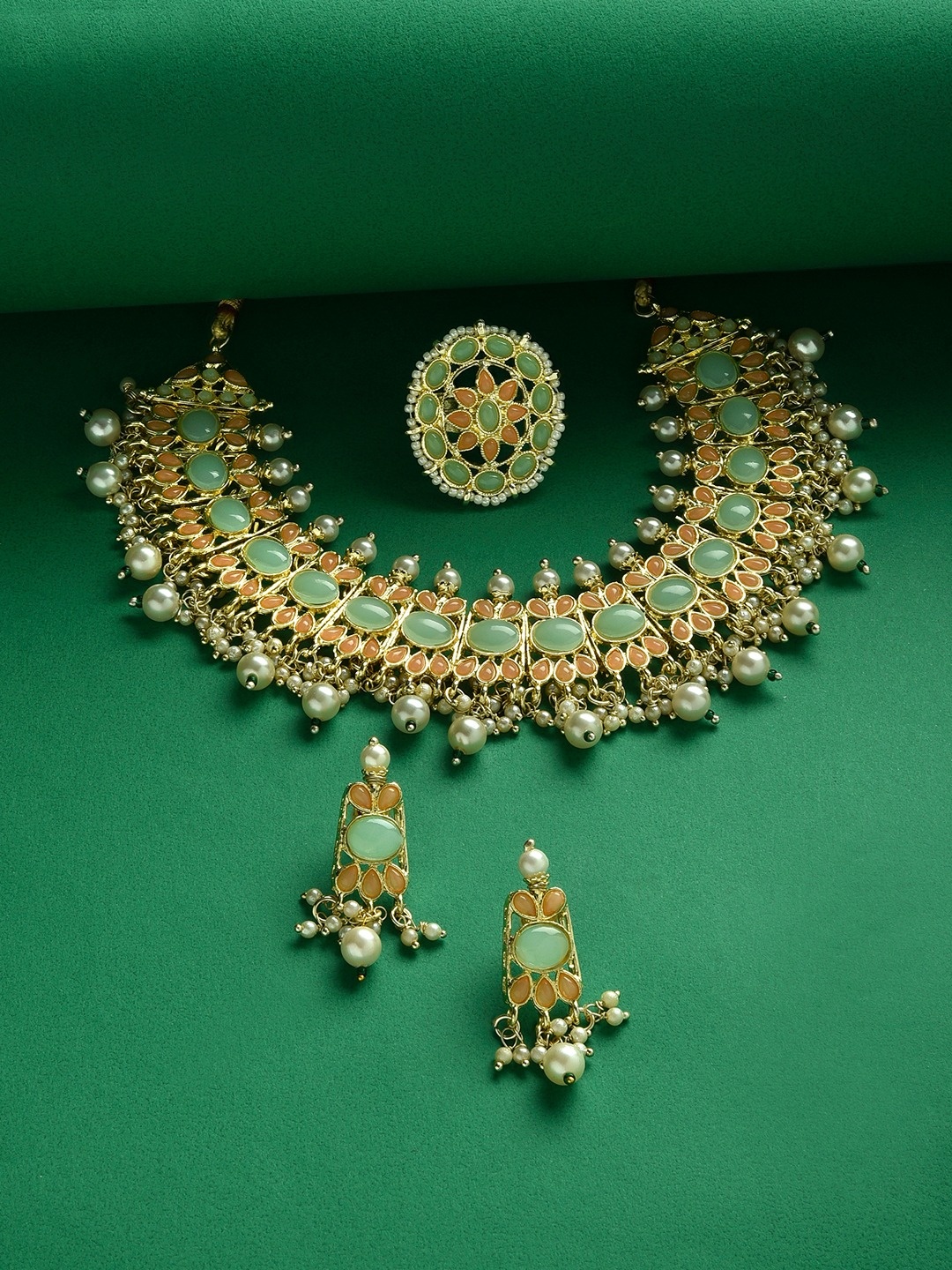 

Zaveri Pearls Gold-Plated Stone-Studded & Beaded Jewellery Set