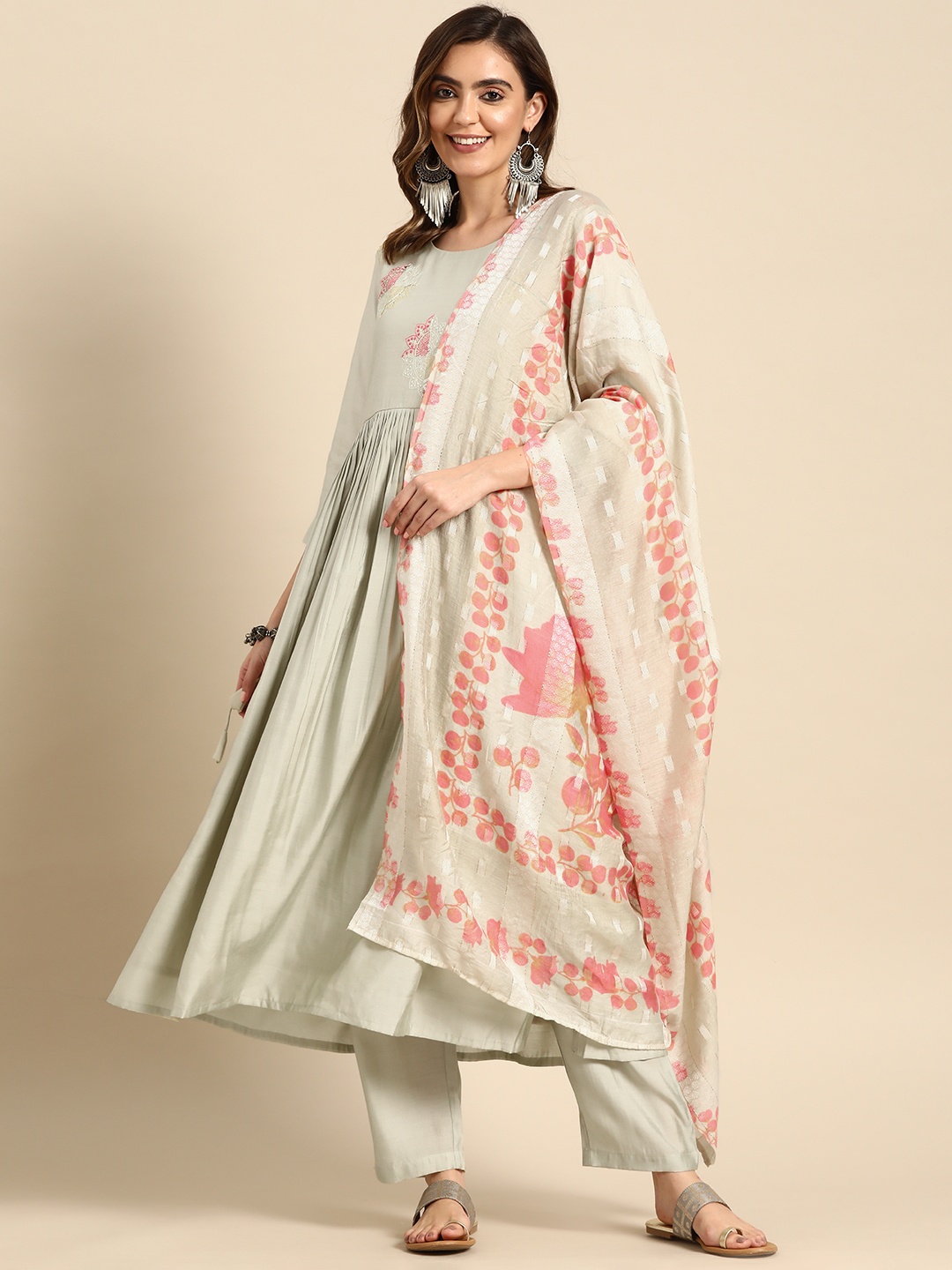 

Sangria Women Ethnic Motifs Embroidered Pure Cotton Kurta With Trousers & With Dupatta, Green