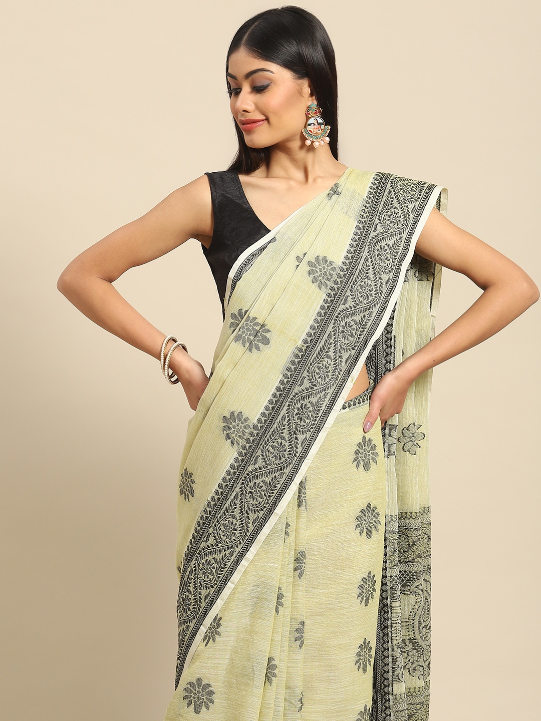 

all about you Yellow & Black Ethnic Motifs Pure Cotton Saree