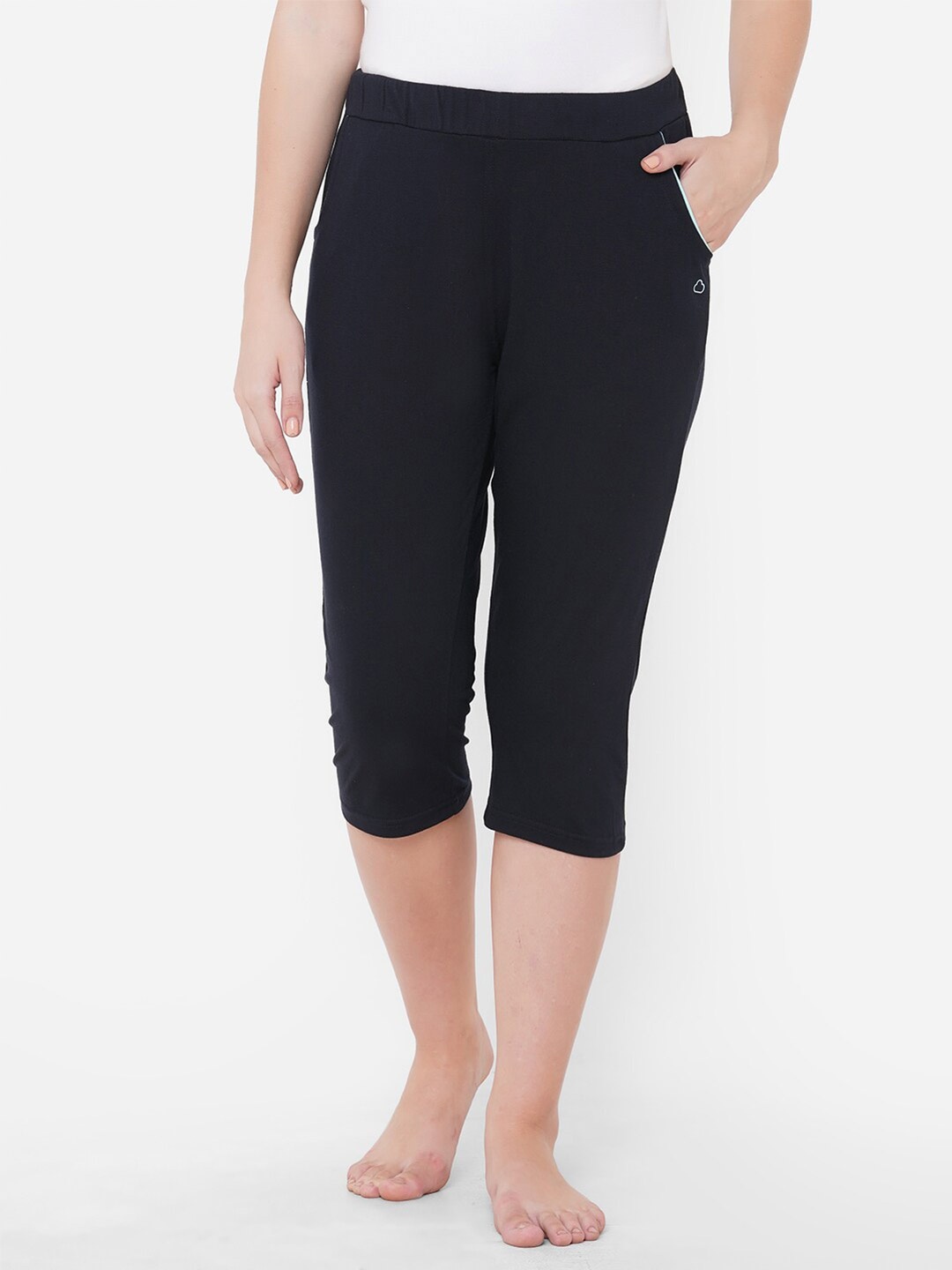

Sweet Dreams Women Slim Fit Cotton Capris, Navy blue