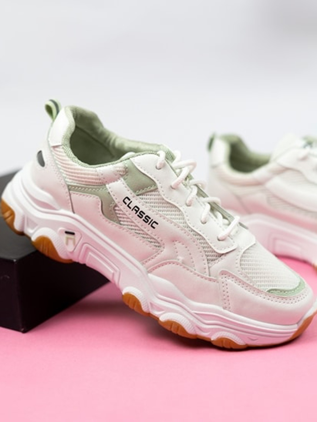 

THE WHITE POLE Women Woven Design Lightweight Sneakers, Sea green