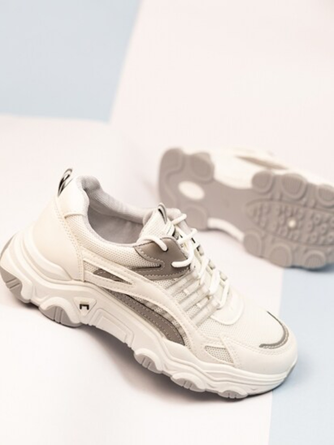 

THE WHITE POLE Women Woven Design Lightweight Sneakers, Grey