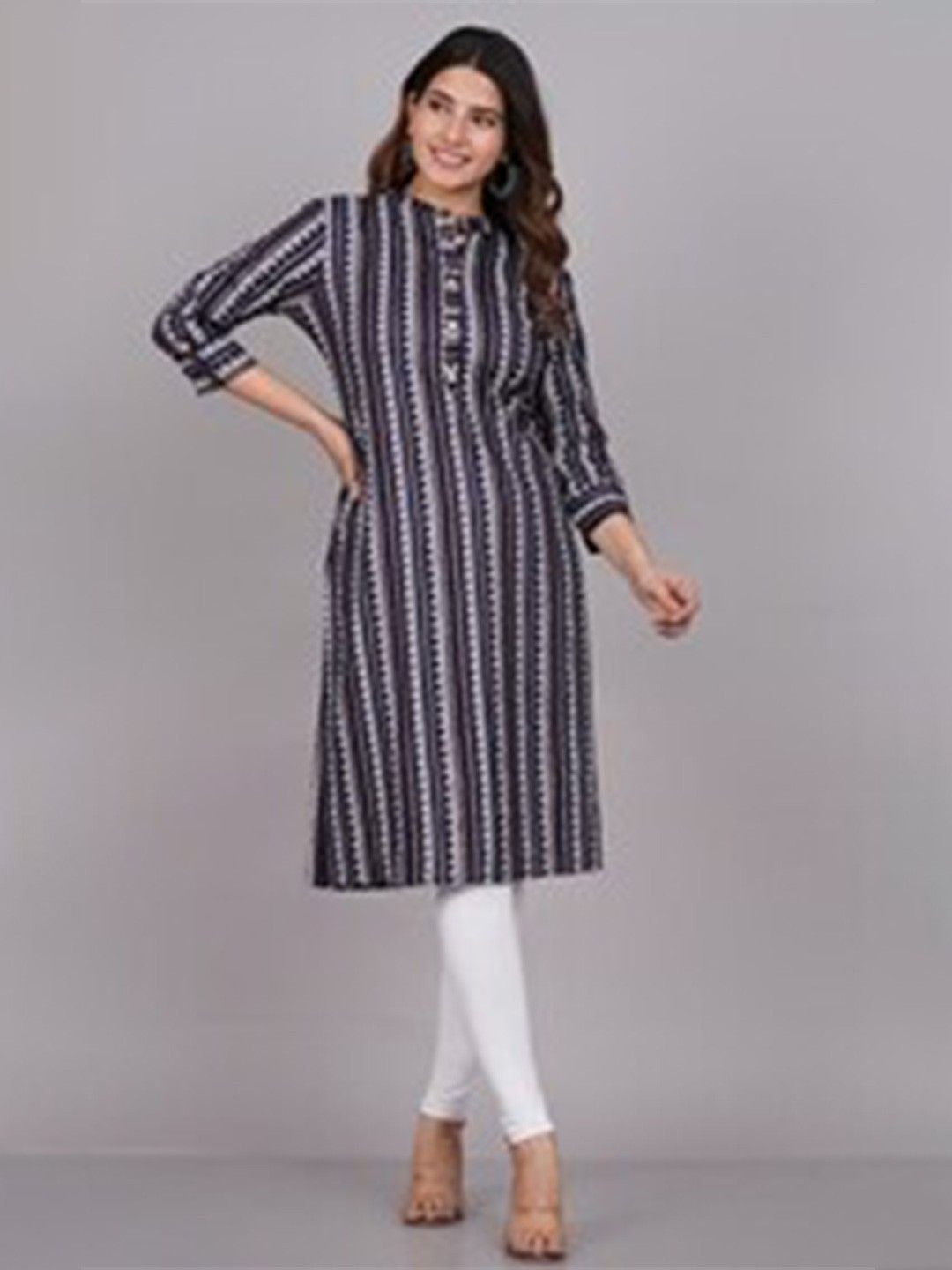 

FABISTA Women Ethnic Motifs Printed Kurta, Navy blue