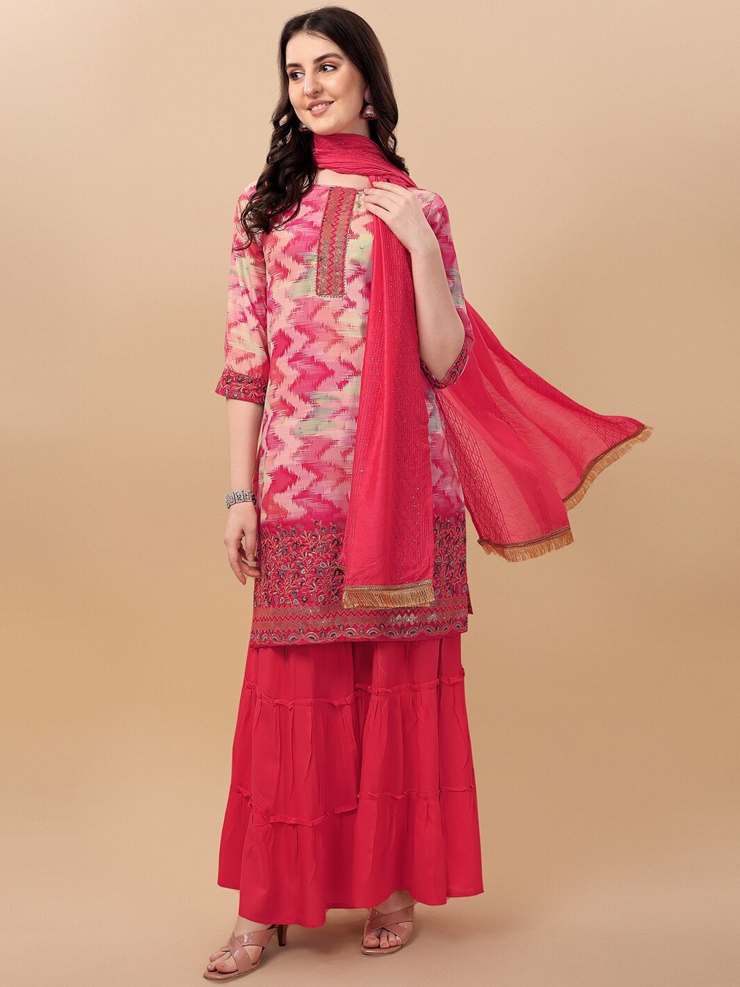 

JATRIQQ Floral Embroidered Sequinned Kurta with Sharara & With Dupatta, Pink