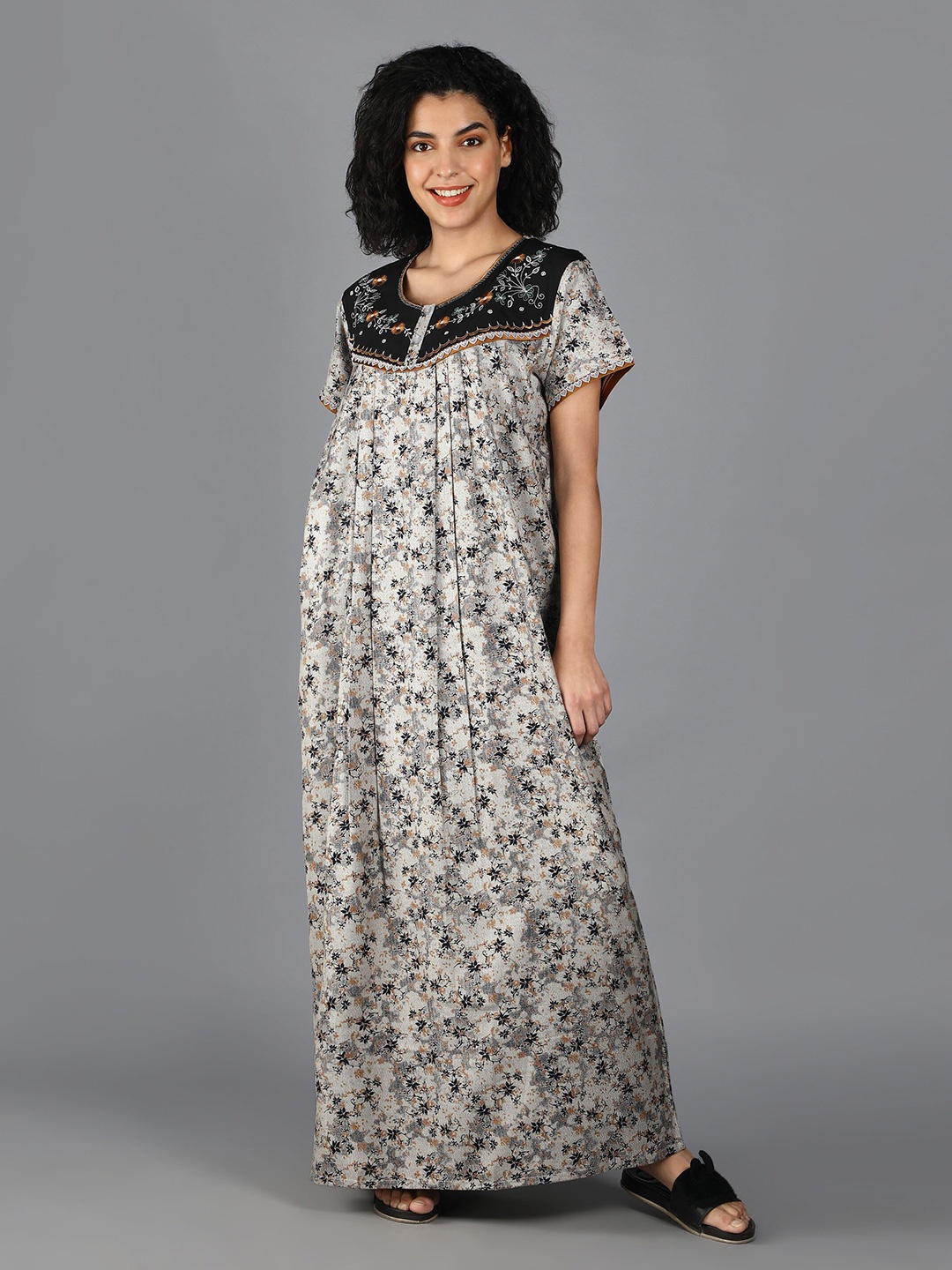

NIGHTSPREE Women Printed Maxi Nightdress, Grey