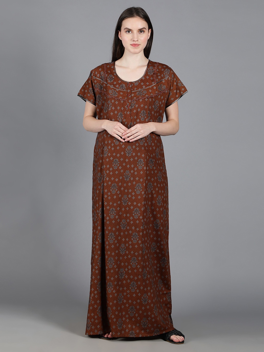 

NIGHTSPREE Women Printed Maxi Nightdress, Brown